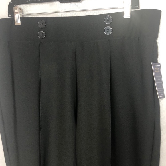 NWT = SOLD .2 item, Top & Pants, Size 2X , - Picture 8 of 8